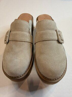NWOT Seychelles Come Together Suede Platform Clogs Mules Sand Beige 7.5 Leather
